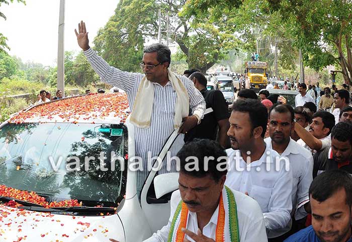 ಚಾಮುಂಡೇಶ್ವರಿ ಕ್ಷೇತ್ರದಲ್ಲೇ ನನ್ನ ಸ್ಪರ್ಧೆ: ಕುಮಾರಸ್ವಾಮಿಗೆ ಸಿದ್ದರಾಮಯ್ಯ ತಿರುಗೇಟು